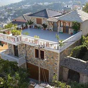 Gasthuis Memushi, Gjirokastër